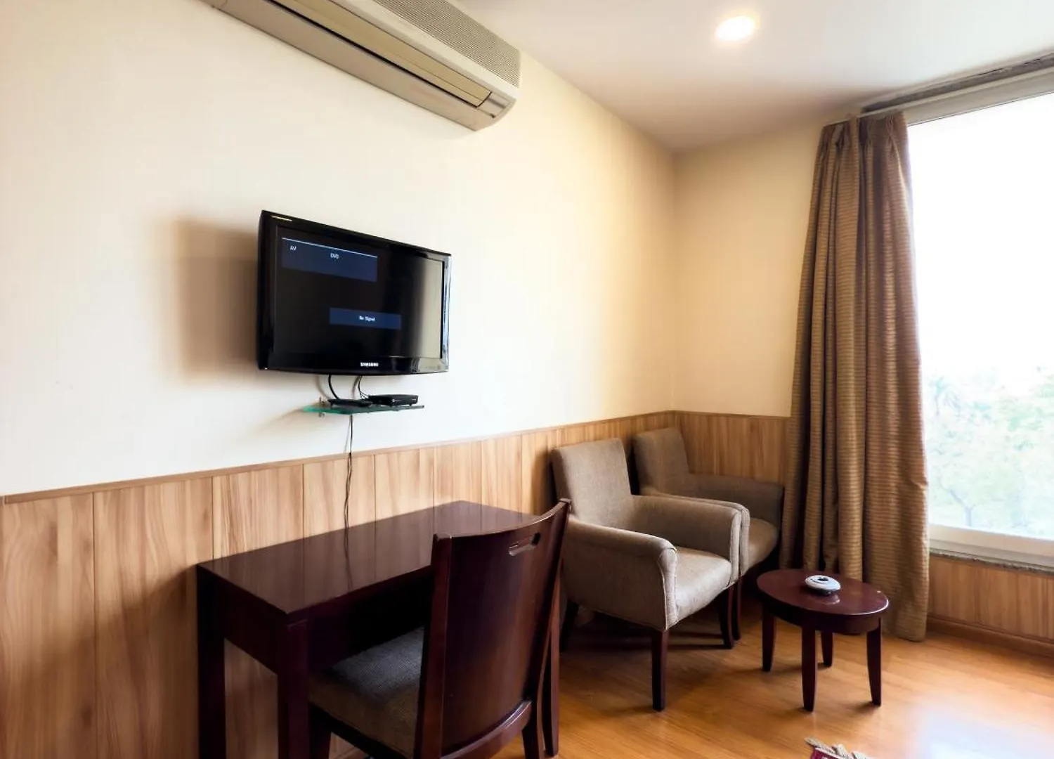 Hotel Royal Palm - A Budget Hotel In Udaipur