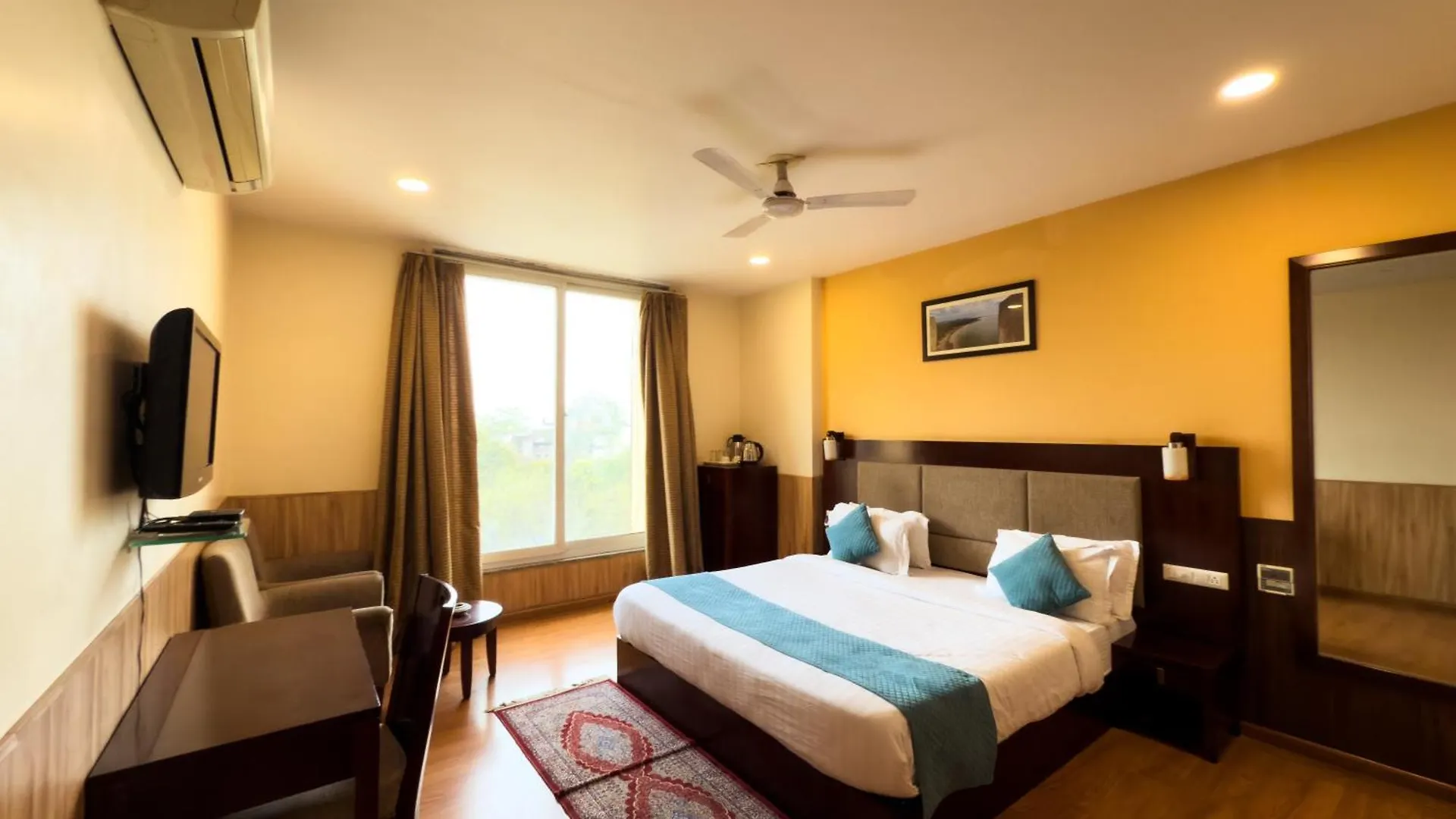 Hotel Royal Palm - A Budget Hotel In Udaipur