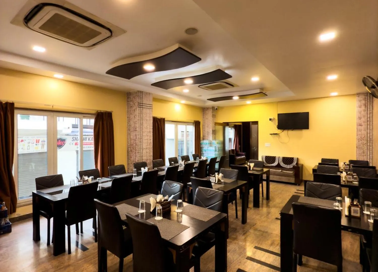 Hotel Royal Palm - A Budget Hotel In Udaipur